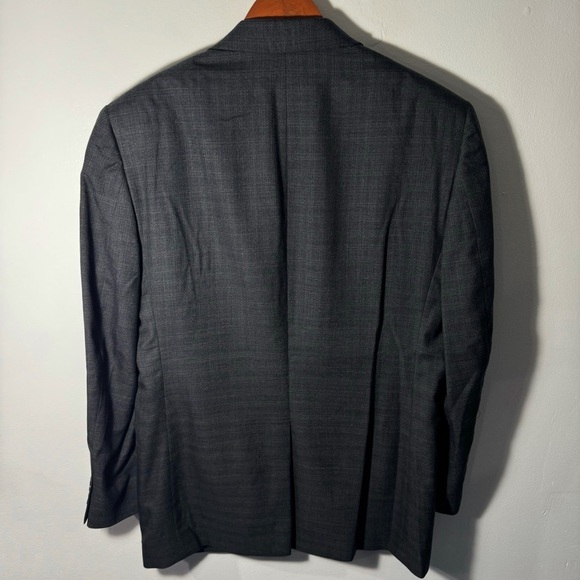 Jos. A. Bank Signature Collection With A Mix Of Silk/Wool Size 42L - Picture 2 of 7